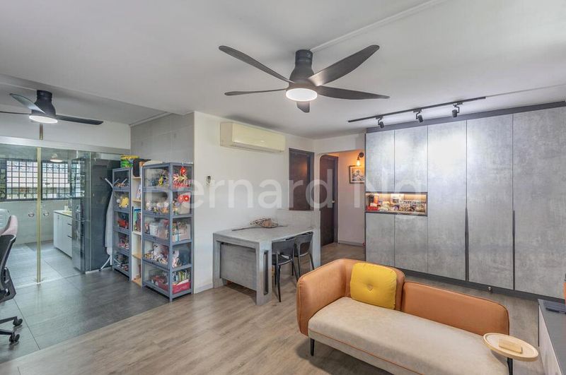4 Room (4S) HDB for Sale in  30 Jalan Bahagia - Image 19
